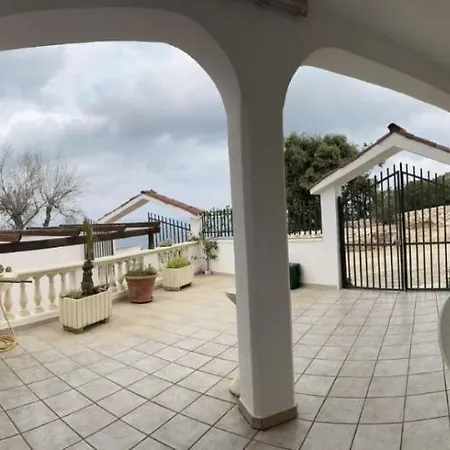 Casa Nasparo * Marina Serra